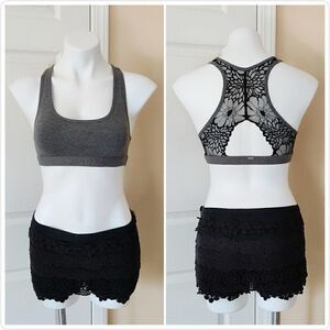 PINK Victoria's Secret lace back bralette sz XS